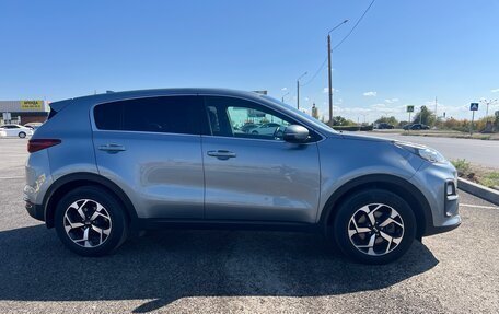 KIA Sportage IV рестайлинг, 2020 год, 2 370 000 рублей, 2 фотография