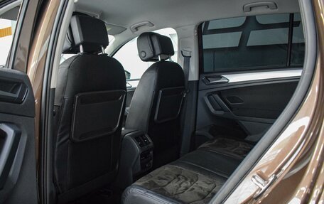 Volkswagen Tiguan II, 2017 год, 2 130 000 рублей, 11 фотография