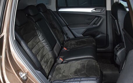 Volkswagen Tiguan II, 2017 год, 2 130 000 рублей, 7 фотография