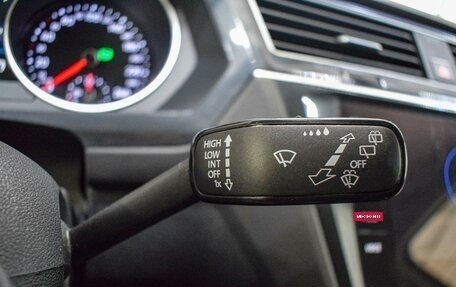 Volkswagen Tiguan II, 2017 год, 2 130 000 рублей, 16 фотография