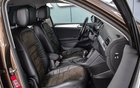 Volkswagen Tiguan II, 2017 год, 2 130 000 рублей, 8 фотография