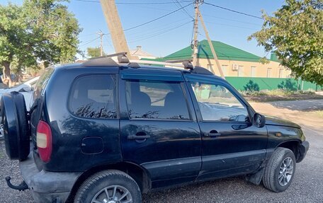 Chevrolet Niva I рестайлинг, 2005 год, 300 000 рублей, 3 фотография