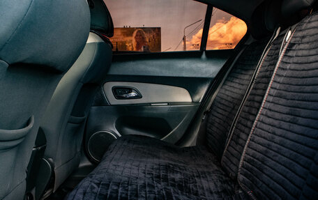 Chevrolet Cruze II, 2010 год, 599 000 рублей, 10 фотография