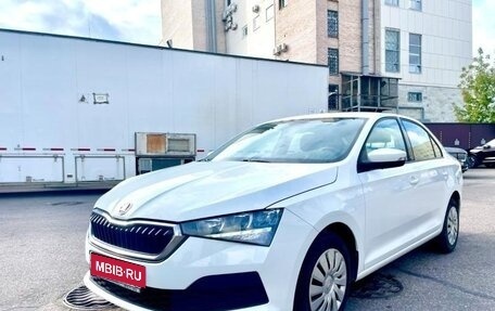Skoda Rapid II, 2021 год, 1 400 000 рублей, 1 фотография