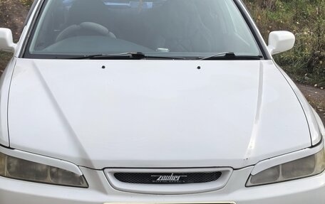 Honda Accord VII рестайлинг, 2002 год, 450 000 рублей, 1 фотография