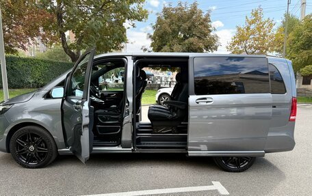 Mercedes-Benz V-Класс, 2023 год, 12 560 000 рублей, 10 фотография