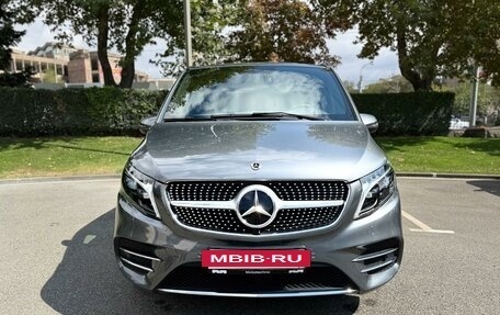 Mercedes-Benz V-Класс, 2023 год, 12 560 000 рублей, 4 фотография