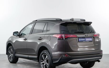 Toyota RAV4, 2017 год, 2 466 050 рублей, 2 фотография