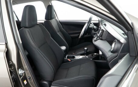 Toyota RAV4, 2017 год, 2 466 050 рублей, 8 фотография