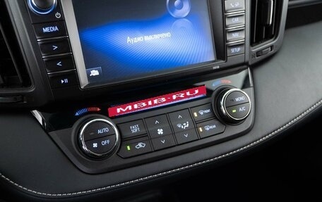 Toyota RAV4, 2017 год, 2 466 050 рублей, 14 фотография