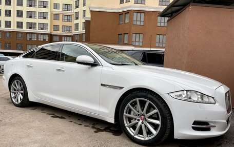 Jaguar XJ IV (X351), 2013 год, 2 400 000 рублей, 4 фотография