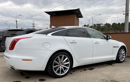 Jaguar XJ IV (X351), 2013 год, 2 400 000 рублей, 5 фотография