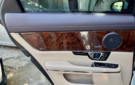 Jaguar XJ IV (X351), 2013 год, 2 400 000 рублей, 8 фотография