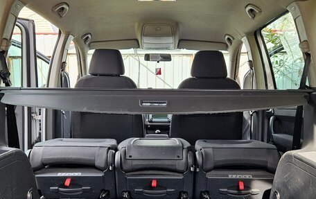 Volkswagen Touran III, 2007 год, 585 000 рублей, 21 фотография