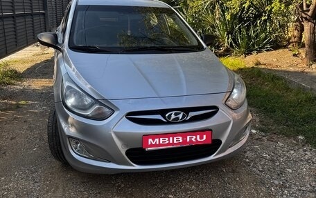 Hyundai Solaris II рестайлинг, 2014 год, 770 000 рублей, 2 фотография