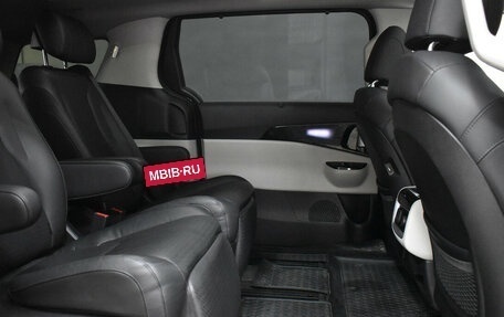 KIA Carnival, 2022 год, 4 800 000 рублей, 14 фотография