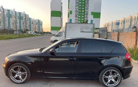 BMW 1 серия, 2008 год, 670 000 рублей, 3 фотография