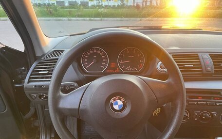 BMW 1 серия, 2008 год, 670 000 рублей, 4 фотография