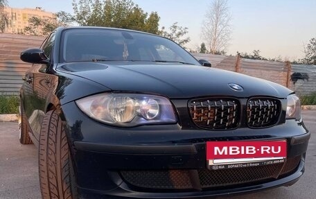 BMW 1 серия, 2008 год, 670 000 рублей, 6 фотография