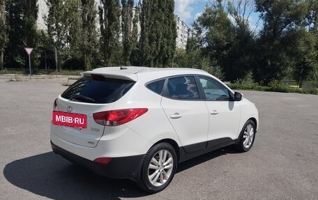 Hyundai ix35 I рестайлинг, 2012 год, 1 180 000 рублей, 4 фотография