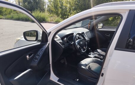 Hyundai ix35 I рестайлинг, 2012 год, 1 180 000 рублей, 10 фотография