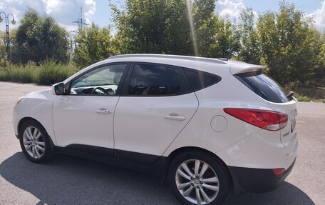 Hyundai ix35 I рестайлинг, 2012 год, 1 180 000 рублей, 8 фотография