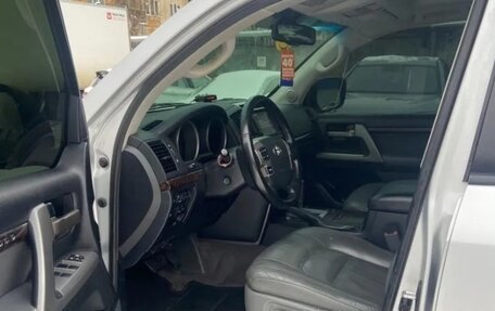 Toyota Land Cruiser 200, 2009 год, 2 500 000 рублей, 7 фотография