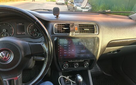 Volkswagen Jetta VI, 2012 год, 700 000 рублей, 7 фотография