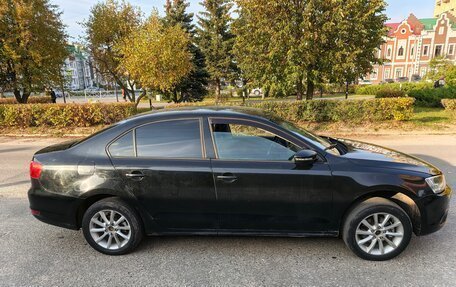 Volkswagen Jetta VI, 2012 год, 700 000 рублей, 2 фотография
