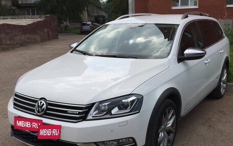 Volkswagen Passat B7, 2014 год, 1 430 000 рублей, 2 фотография
