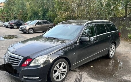 Mercedes-Benz E-Класс, 2010 год, 1 150 000 рублей, 1 фотография