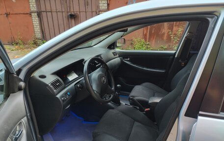 Toyota Corolla, 2004 год, 600 000 рублей, 9 фотография