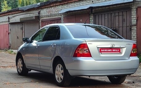 Toyota Corolla, 2004 год, 600 000 рублей, 4 фотография