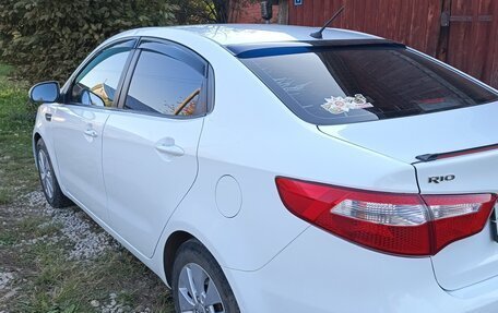 KIA Rio III рестайлинг, 2013 год, 675 000 рублей, 14 фотография