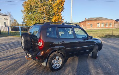 Chevrolet Niva I рестайлинг, 2011 год, 430 000 рублей, 4 фотография