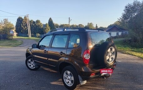 Chevrolet Niva I рестайлинг, 2011 год, 430 000 рублей, 5 фотография