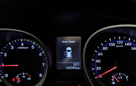 Hyundai Santa Fe III рестайлинг, 2014 год, 1 479 000 рублей, 13 фотография