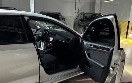 Volkswagen Jetta VI, 2018 год, 1 600 000 рублей, 14 фотография