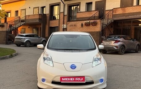 Nissan Leaf I, 2016 год, 770 000 рублей, 1 фотография