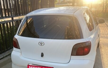 Toyota Vitz, 1999 год, 350 000 рублей, 6 фотография