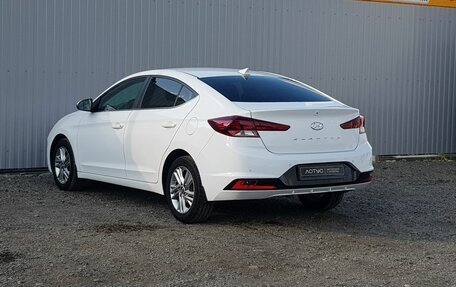 Hyundai Elantra VI рестайлинг, 2020 год, 1 650 000 рублей, 4 фотография