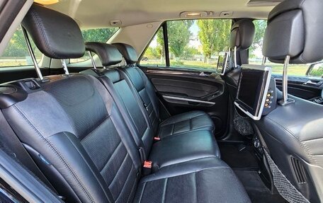 Mercedes-Benz M-Класс AMG, 2011 год, 2 500 000 рублей, 32 фотография