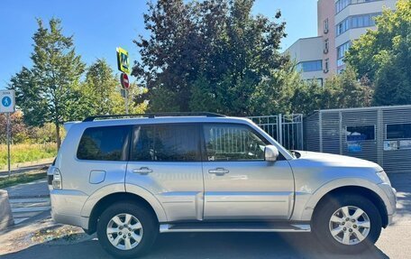 Mitsubishi Pajero IV, 2014 год, 3 400 000 рублей, 7 фотография