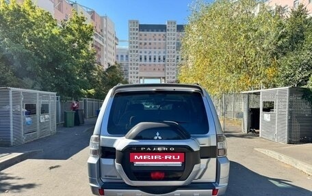 Mitsubishi Pajero IV, 2014 год, 3 400 000 рублей, 4 фотография