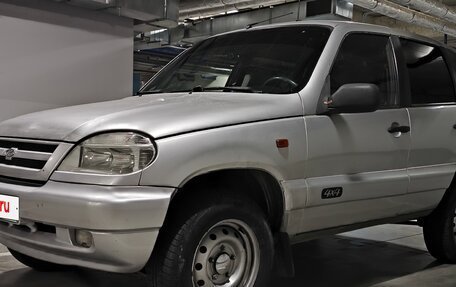 Chevrolet Niva I рестайлинг, 2004 год, 350 000 рублей, 2 фотография