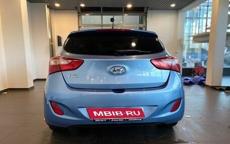 Hyundai i30 II рестайлинг, 2013 год, 800 000 рублей, 4 фотография