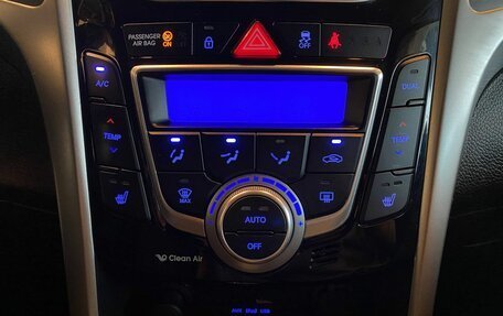 Hyundai i30 II рестайлинг, 2013 год, 800 000 рублей, 15 фотография