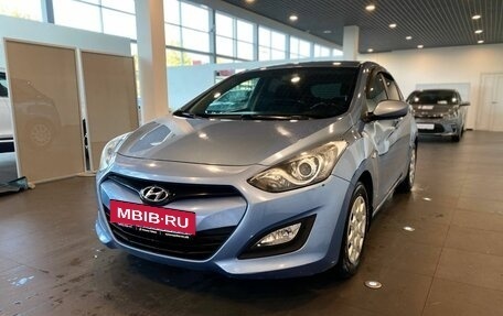 Hyundai i30 II рестайлинг, 2013 год, 800 000 рублей, 7 фотография