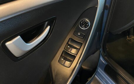 Hyundai i30 II рестайлинг, 2013 год, 800 000 рублей, 22 фотография