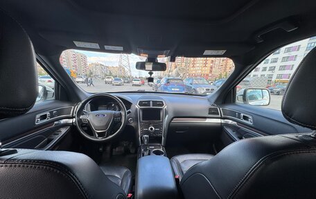 Ford Explorer VI, 2018 год, 3 600 000 рублей, 9 фотография